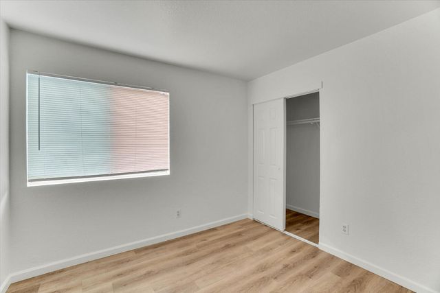 8575 Black Kite Dr, Elk Grove, CA 95624