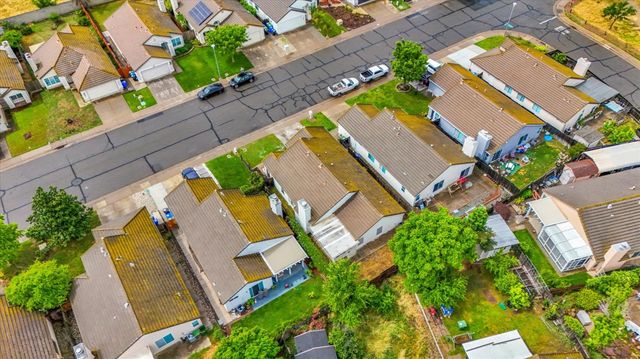 8575 Black Kite Dr, Elk Grove, CA 95624