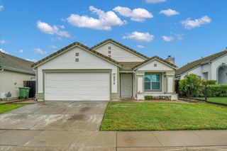 8575 Black Kite Dr, Elk Grove, CA 95624
