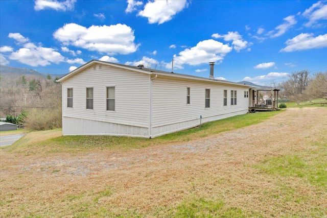 20459 Main ST, Buchanan, VA 24066