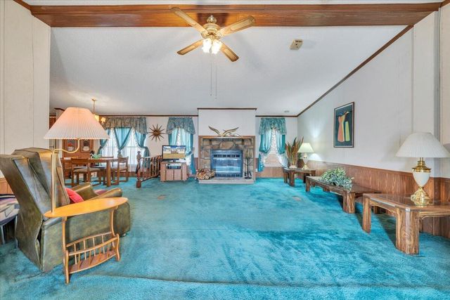 20459 Main ST, Buchanan, VA 24066