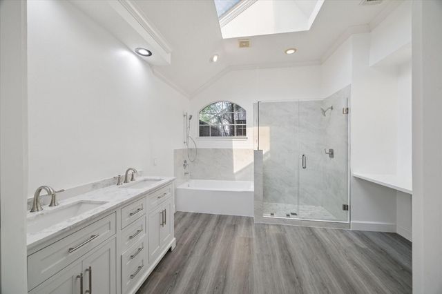 2803 N Strathford Lane, Houston, TX 77345