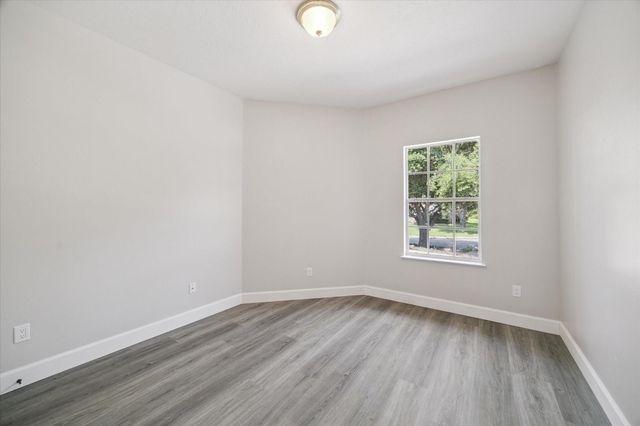 2803 N Strathford Lane, Houston, TX 77345