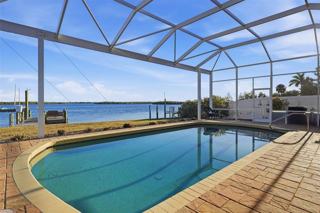 3260 PEACE RIVER DRIVE, Punta Gorda, FL 33983