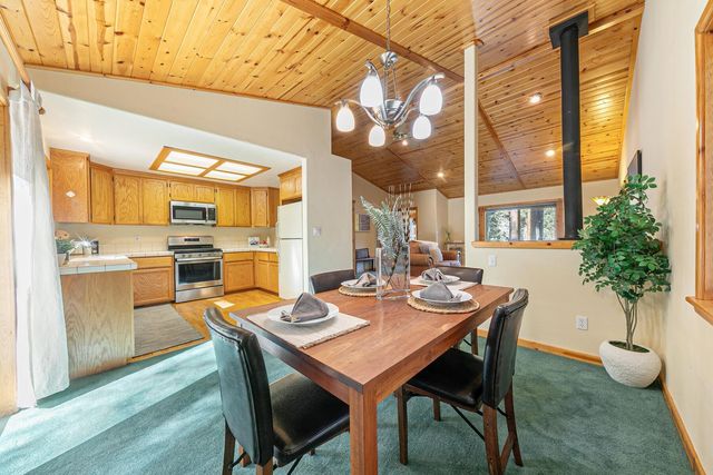 15511 Northwoods Boulevard, Truckee, CA 96161