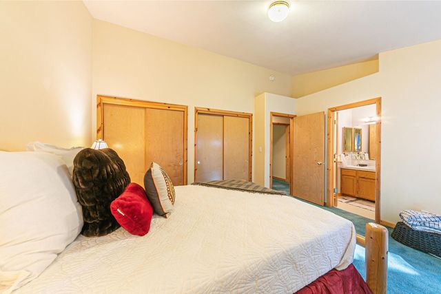 15511 Northwoods Boulevard, Truckee, CA 96161