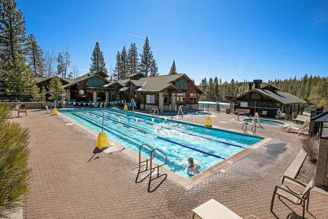 15511 Northwoods Boulevard, Truckee, CA 96161