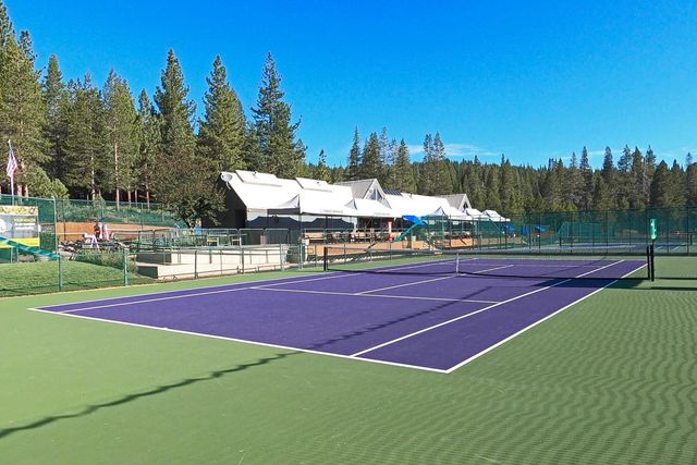 15511 Northwoods Boulevard, Truckee, CA 96161