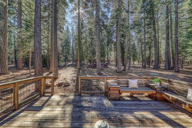 15511 Northwoods Boulevard, Truckee, CA 96161