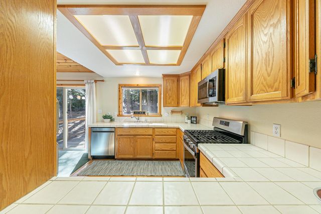 15511 Northwoods Boulevard, Truckee, CA 96161