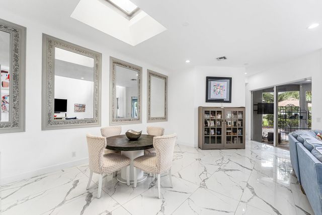 5863 Waterford, Boca Raton, FL 33496