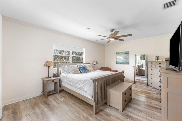 5863 Waterford, Boca Raton, FL 33496