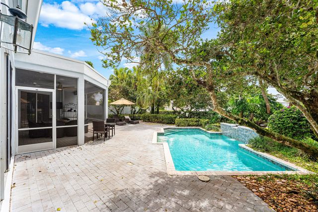 5863 Waterford, Boca Raton, FL 33496