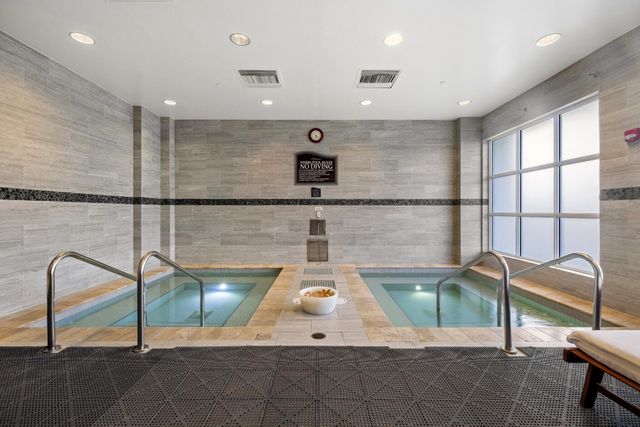 5863 Waterford, Boca Raton, FL 33496