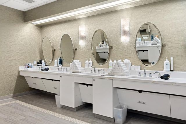 5863 Waterford, Boca Raton, FL 33496