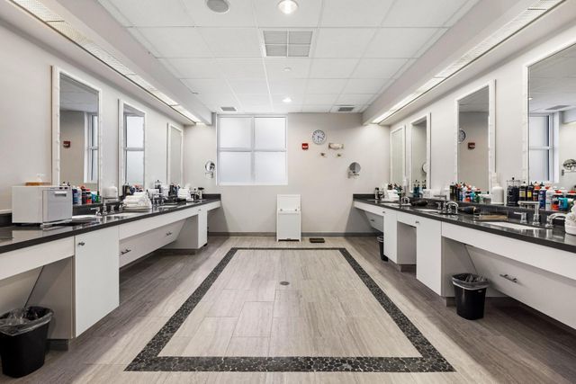 5863 Waterford, Boca Raton, FL 33496