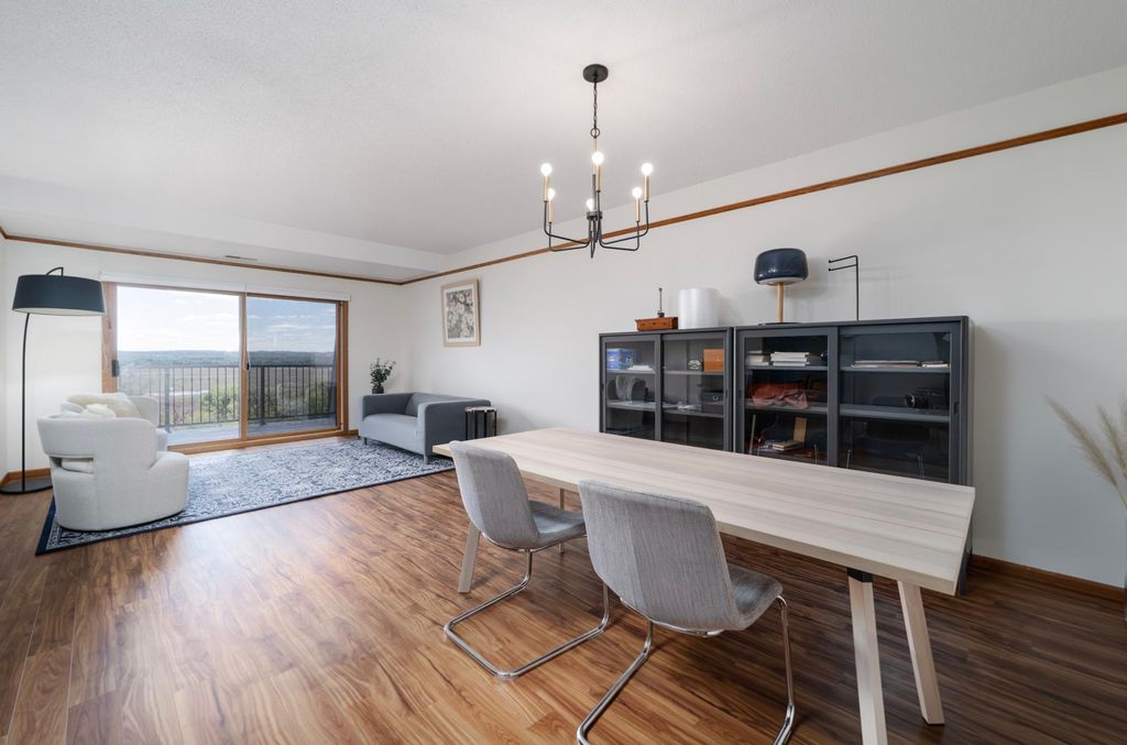 8121 34th Avenue S 308, Bloomington, MN 55425 — photo 3