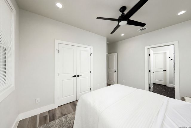 423 N Mesquite St, San Antonio, TX 78202