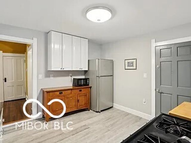 4702 Michigan Road, Indianapolis, IN 46228