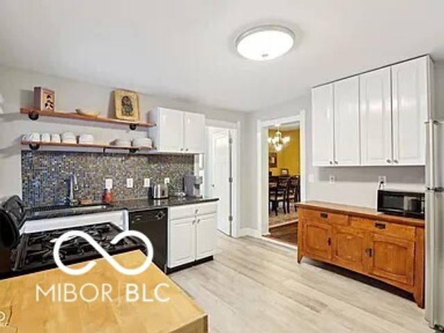 4702 Michigan Road, Indianapolis, IN 46228