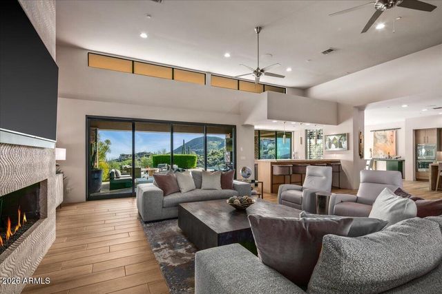 9235 E GRAPEVINE Pass, Scottsdale, AZ 85262