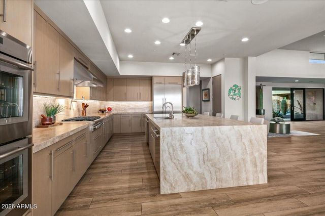 9235 E GRAPEVINE Pass, Scottsdale, AZ 85262