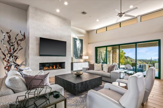 9235 E GRAPEVINE Pass, Scottsdale, AZ 85262