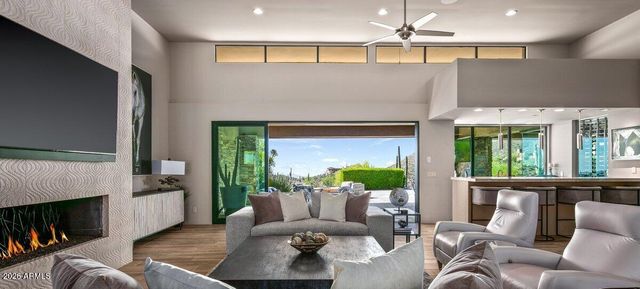 9235 E GRAPEVINE Pass, Scottsdale, AZ 85262