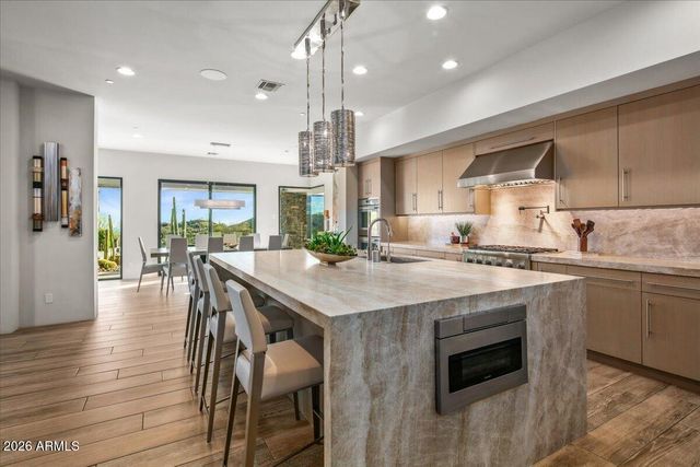 9235 E GRAPEVINE Pass, Scottsdale, AZ 85262