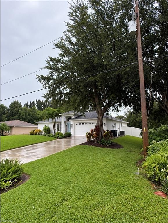733 Arundel CIR, FORT MYERS, FL 33913 — photo 2