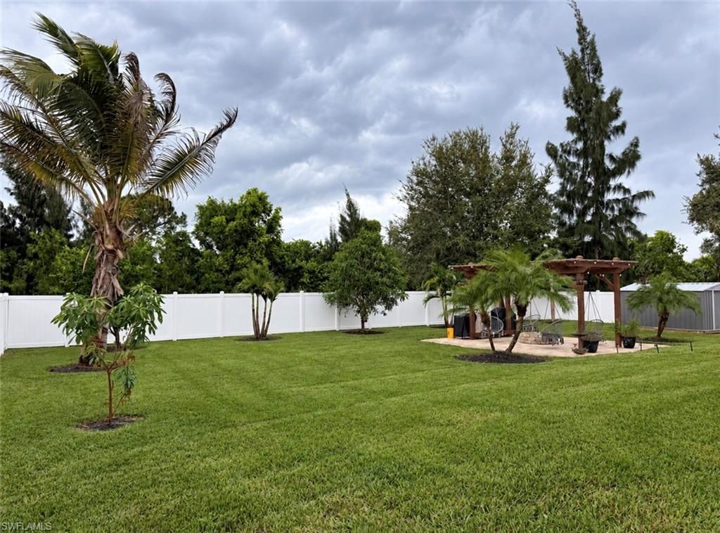 733 Arundel CIR, FORT MYERS, FL 33913 — photo 5