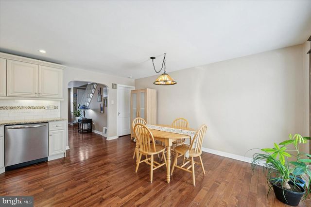 817 SURREY LN, Glenolden, PA 19036