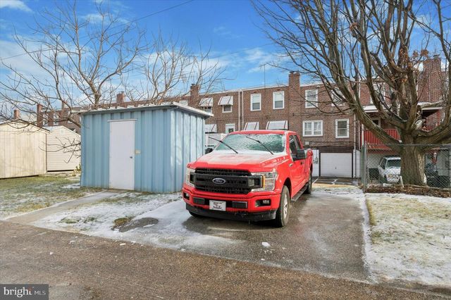 817 SURREY LN, Glenolden, PA 19036