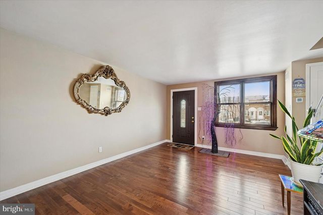 817 SURREY LN, Glenolden, PA 19036