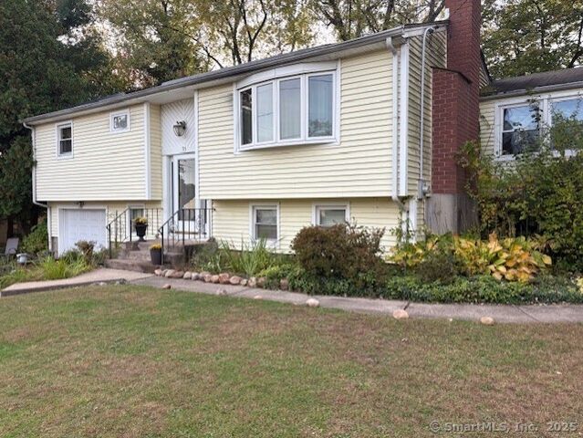 75 Azalea Drive, Middletown, CT 06457