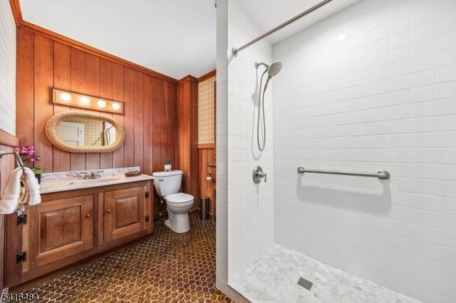 43 Ridgeview Ave, West Orange Twp., NJ 07052