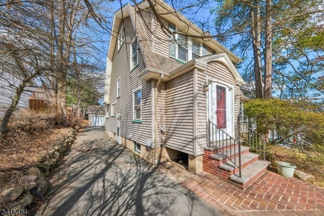 43 Ridgeview Ave, West Orange Twp., NJ 07052