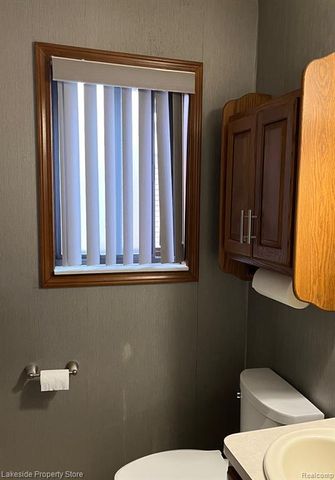 40430 Shakespeare Drive, Sterling Heights, MI 48313