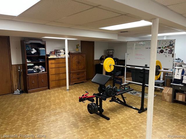 40430 Shakespeare Drive, Sterling Heights, MI 48313