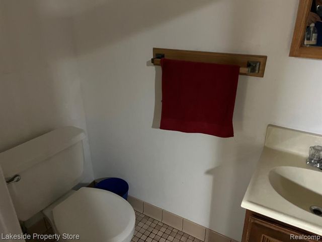 40430 Shakespeare Drive, Sterling Heights, MI 48313