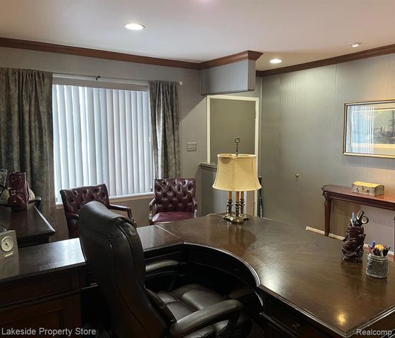 40430 Shakespeare Drive, Sterling Heights, MI 48313