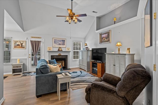 1009 Saddle Wood Dr, Mount Juliet, TN 37122