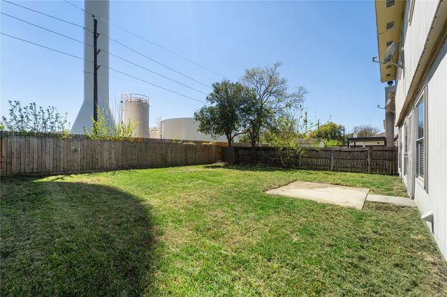 11959 Swords Creek Road, Houston, TX 77067