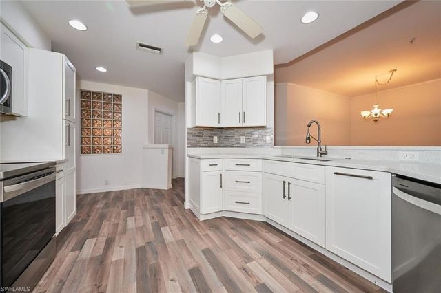 9140 Southmont CV 102, Fort Myers, FL 33908