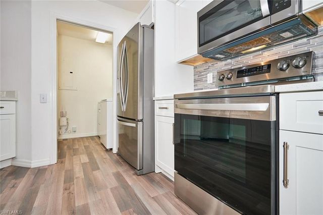 9140 Southmont CV 102, Fort Myers, FL 33908