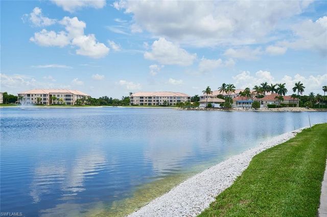 9140 Southmont CV 102, Fort Myers, FL 33908