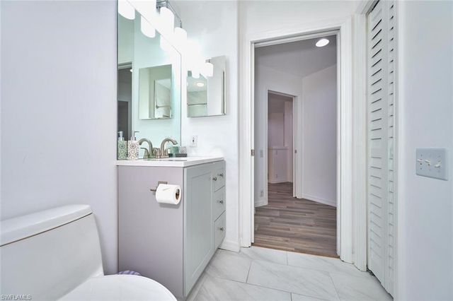 9140 Southmont CV 102, Fort Myers, FL 33908