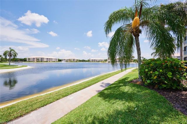 9140 Southmont CV 102, Fort Myers, FL 33908