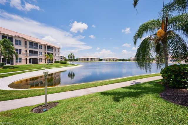 9140 Southmont CV 102, Fort Myers, FL 33908