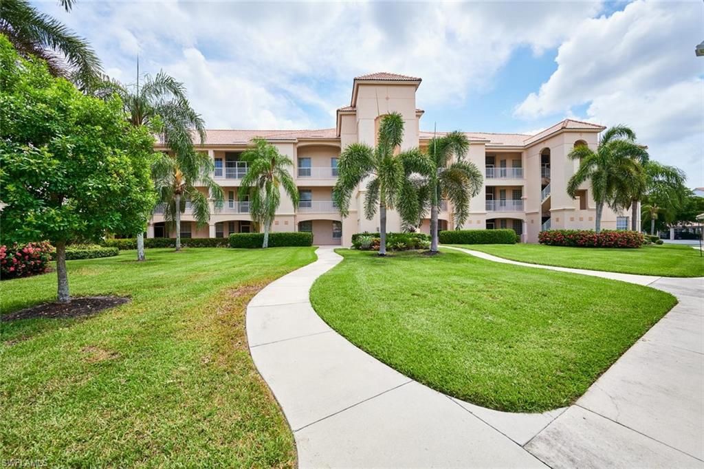 9140 Southmont CV 102, Fort Myers, FL 33908